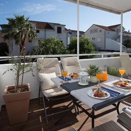 شقة So Hvar So Good! Spacious With Terrace هفار