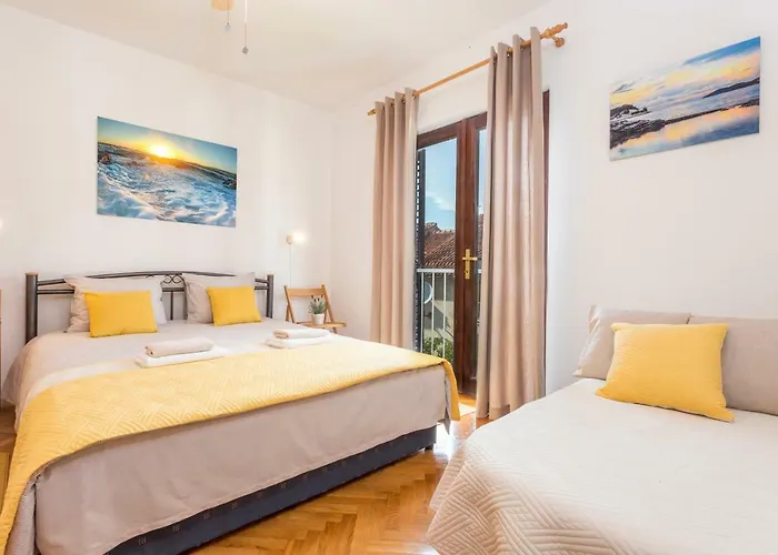 So Hvar So Good! Spacious With Terrace Daire *