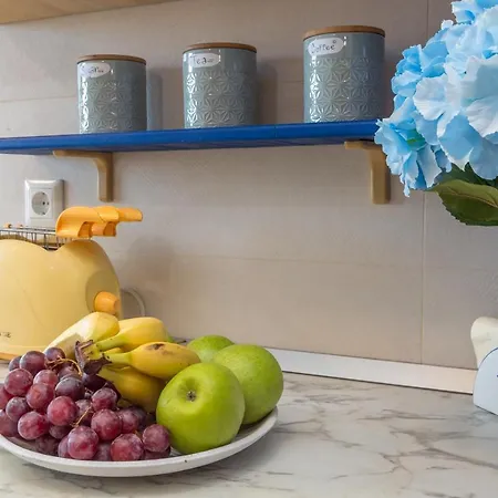 So Hvar So Good! Spacious With Terrace *