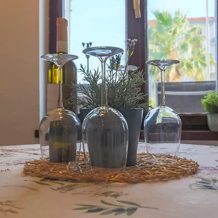 So Hvar So Good! Spacious With Terrace 公寓 赫瓦尔