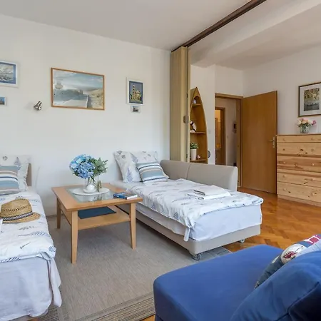 So Hvar So Good! Spacious With Terrace 赫瓦尔