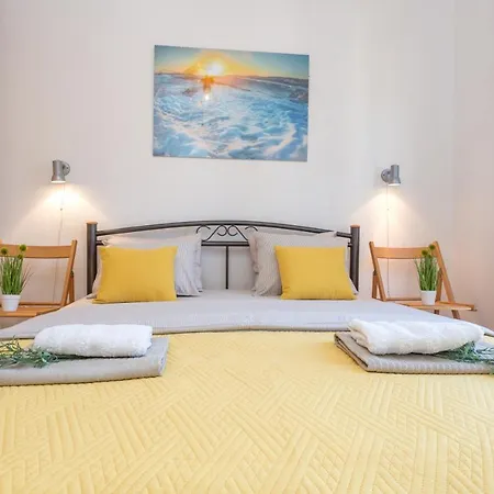 Apartment So Hvar So Good! Spacious With Terrace