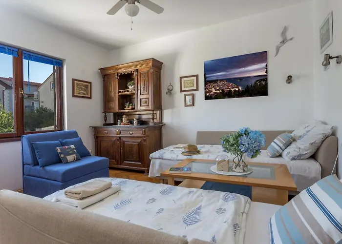 So Hvar So Good! Spacious With Terrace