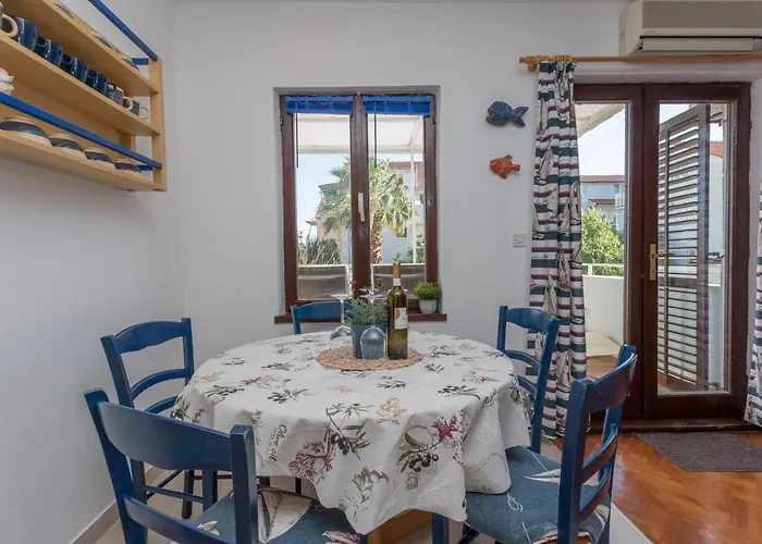 So Hvar So Good! Spacious With Terrace Apartment