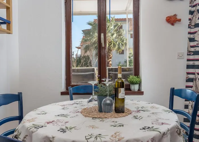 So Hvar So Good! Spacious With Terrace Apartment