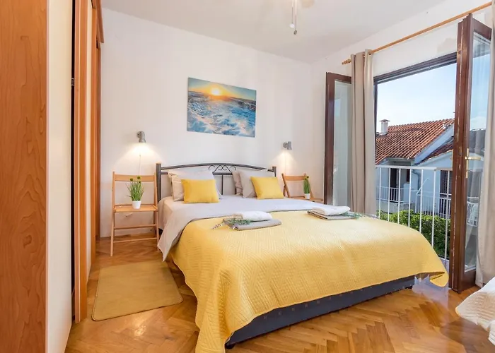 So Hvar So Good! Spacious With Terrace